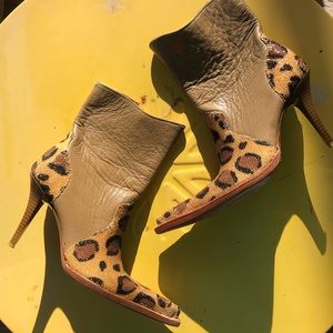 80's Style Point Heels!!